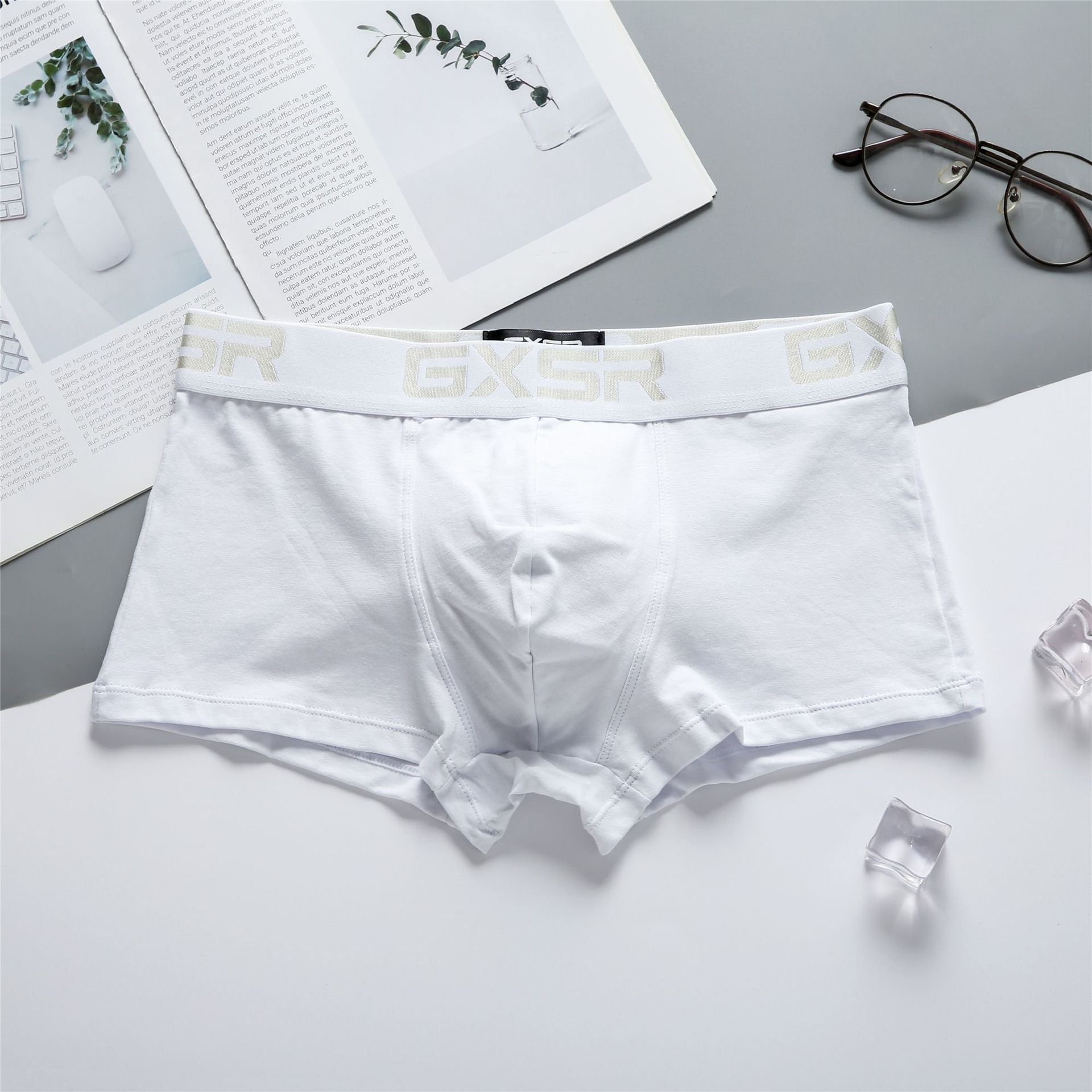 New Men's Purified Cotton Underwear Low Waist Sexy Breathable Comfortable Solid Color