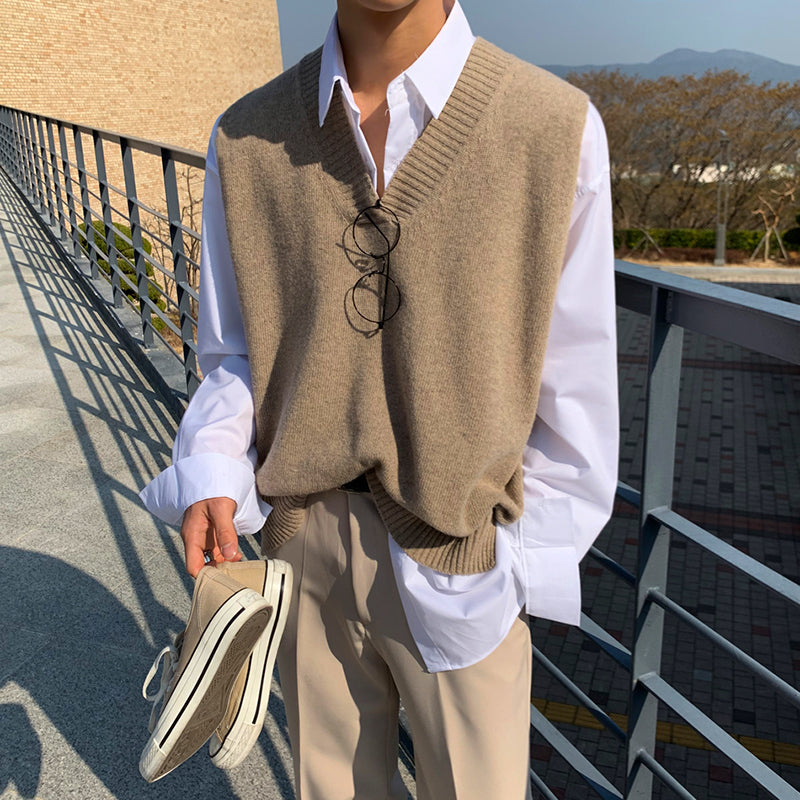 Personalized V-neck Sweater Vest And Loose Waistcoat
