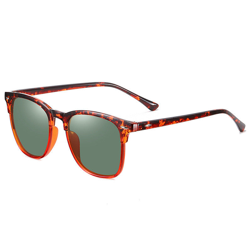 Polarized sunglasses for outdoor driving