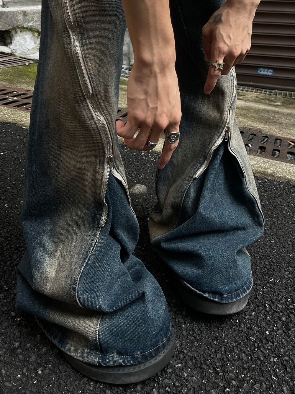 Men's Loose Double Zipper Yellow Mud Color Slightly Flared Jeans