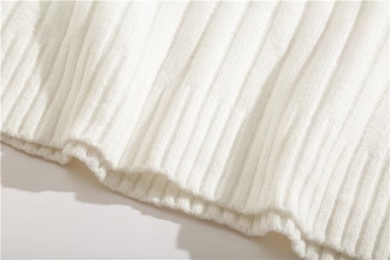 Handsome T-shirt Fake Two-piece Knitted Sweaters