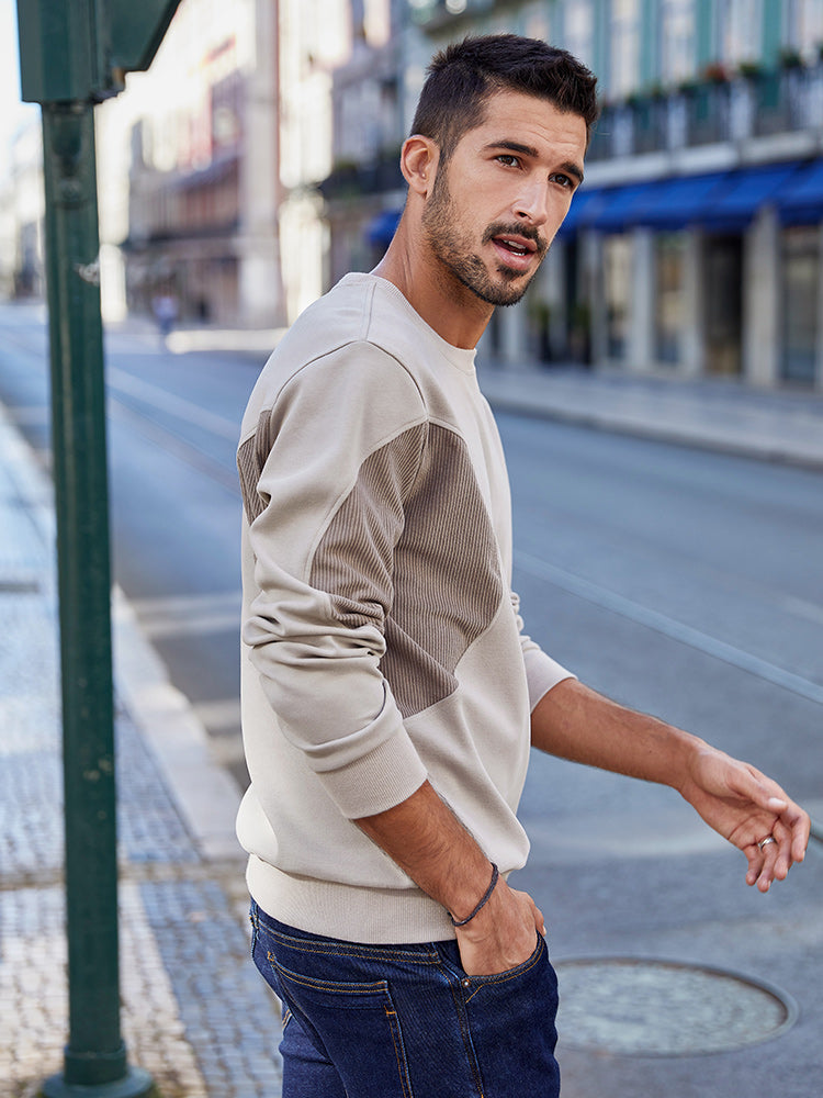 Stitching pullover round neck sweater men