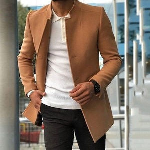 A Solid-color, Form-fitting Woolen Coat For Middle-aged And Young Men In Autumn