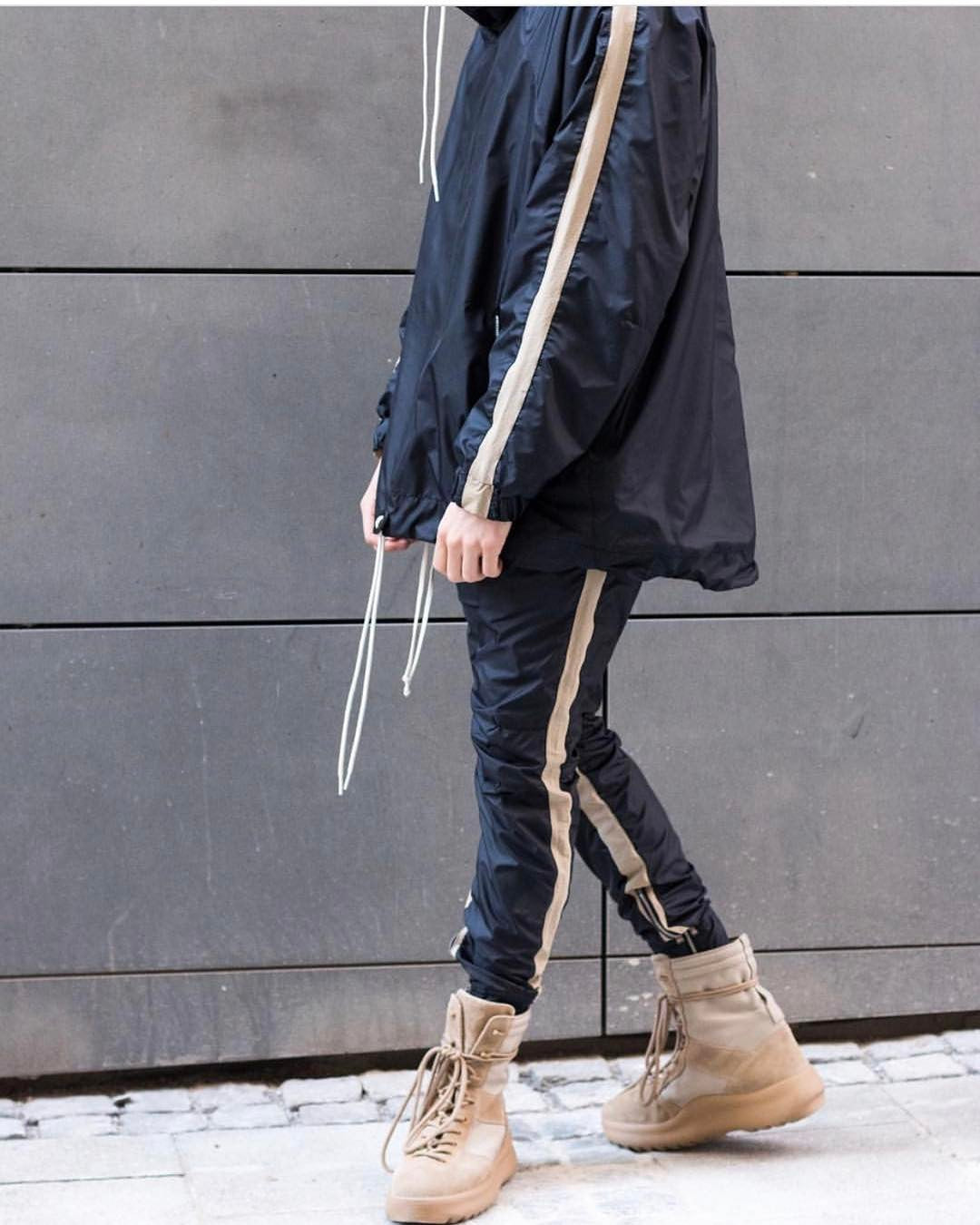 Hooded trench coat