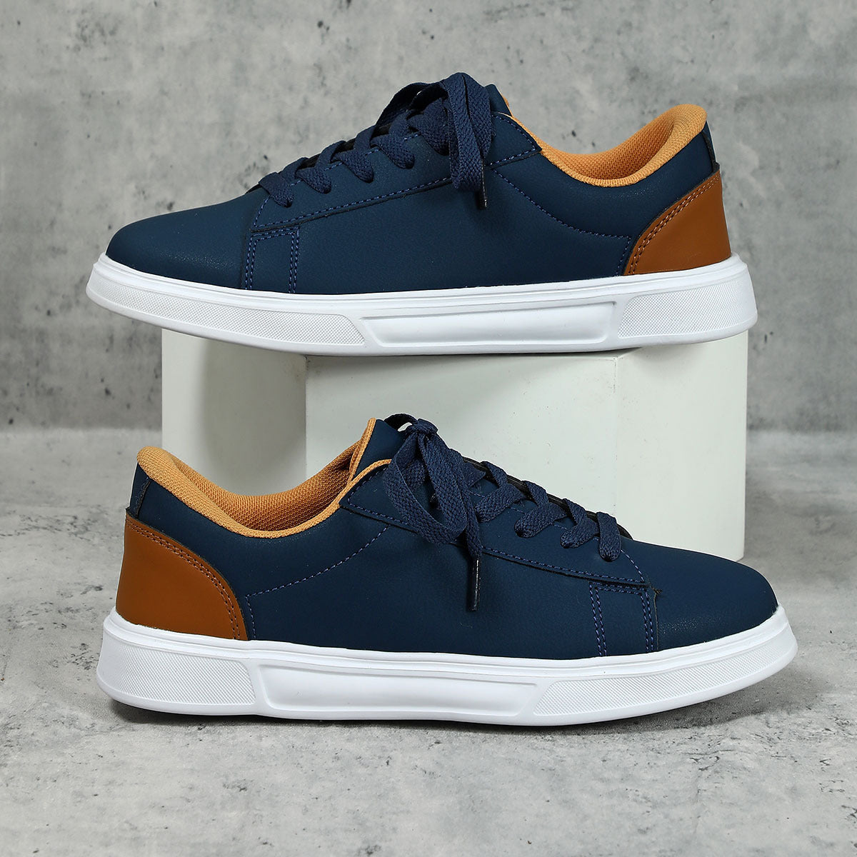 Platform Skateboard Casual Flat Sneaker