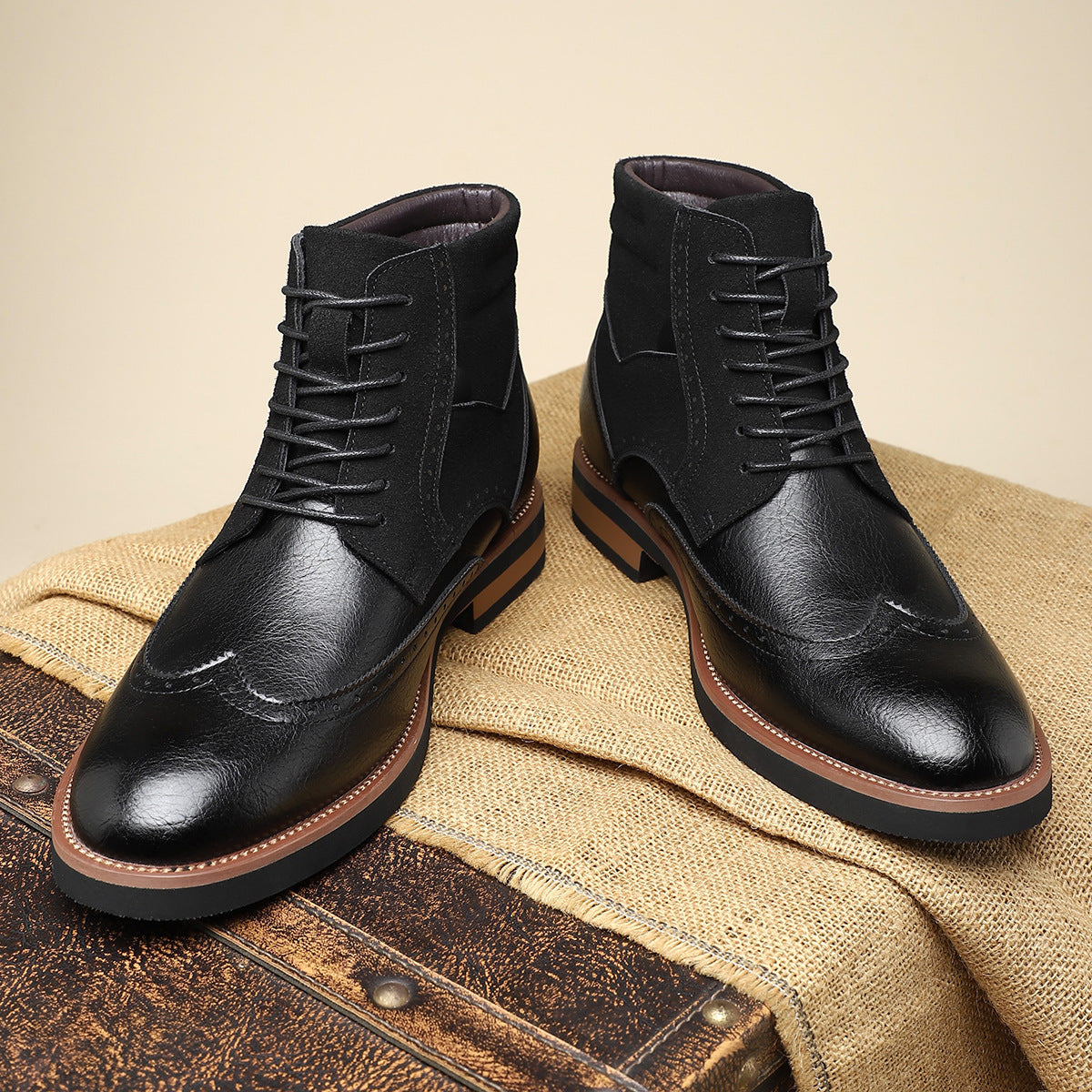 British Style Retro Martin Boots Mid-top Carved Men's