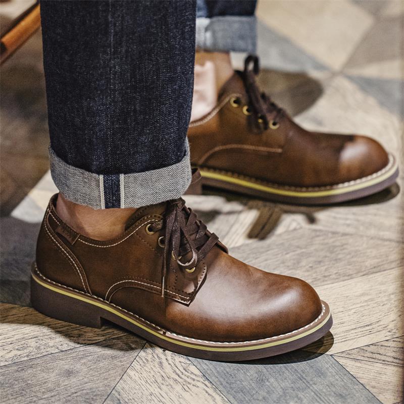 Fashion Men's Retro British Style Casual Leather Shoes
