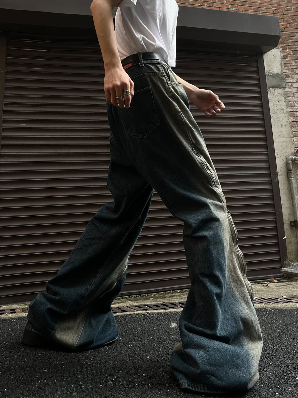 Men's Loose Double Zipper Yellow Mud Color Slightly Flared Jeans