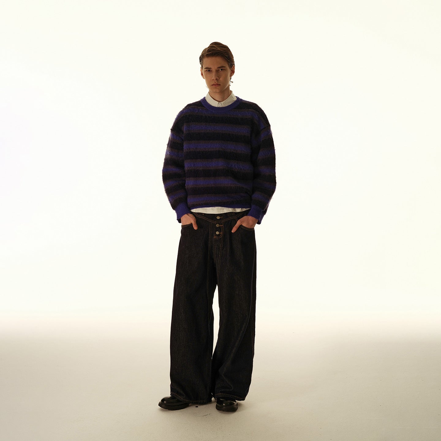 American Retro Cleanfit Striped Round Neck Pullover Sweater For Men