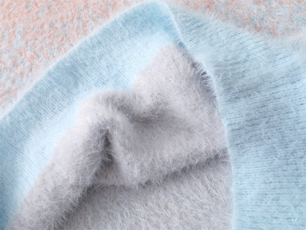 Gradient Mink-like Round Neck Sweater Men's Loose