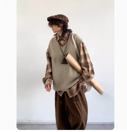 Winter Solid Color Retro V-neck Knitted Vest Sleeveless Sweater