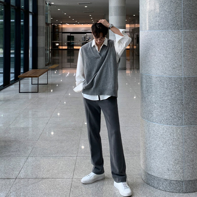 Personalized V-neck Sweater Vest And Loose Waistcoat