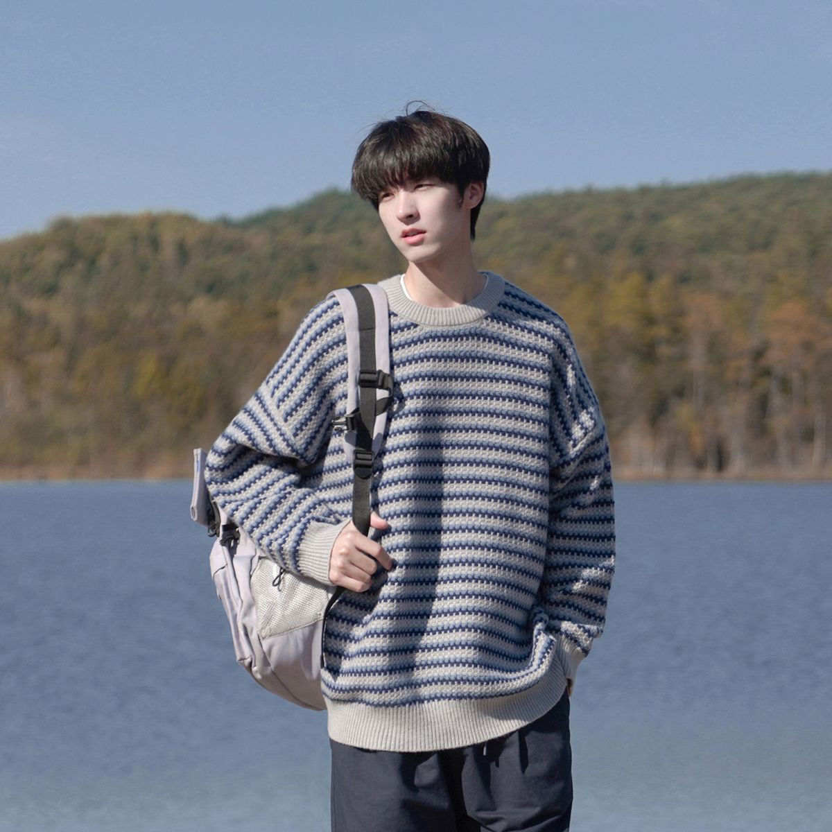 Factory Direct Supply Winter Men's And Women's Same Style Sweater Retro Temperament Striped  Knitwear