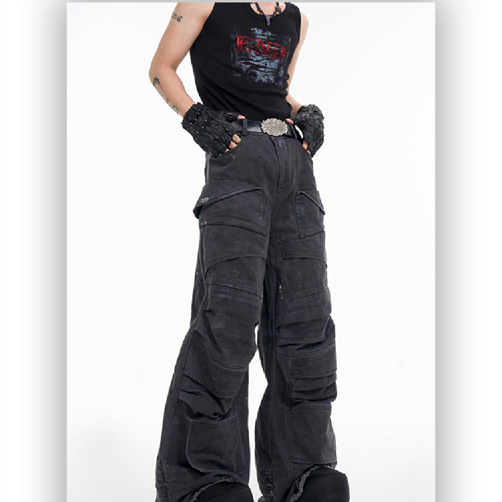 Heavy Industry Washed And Worn Pleated Jeans