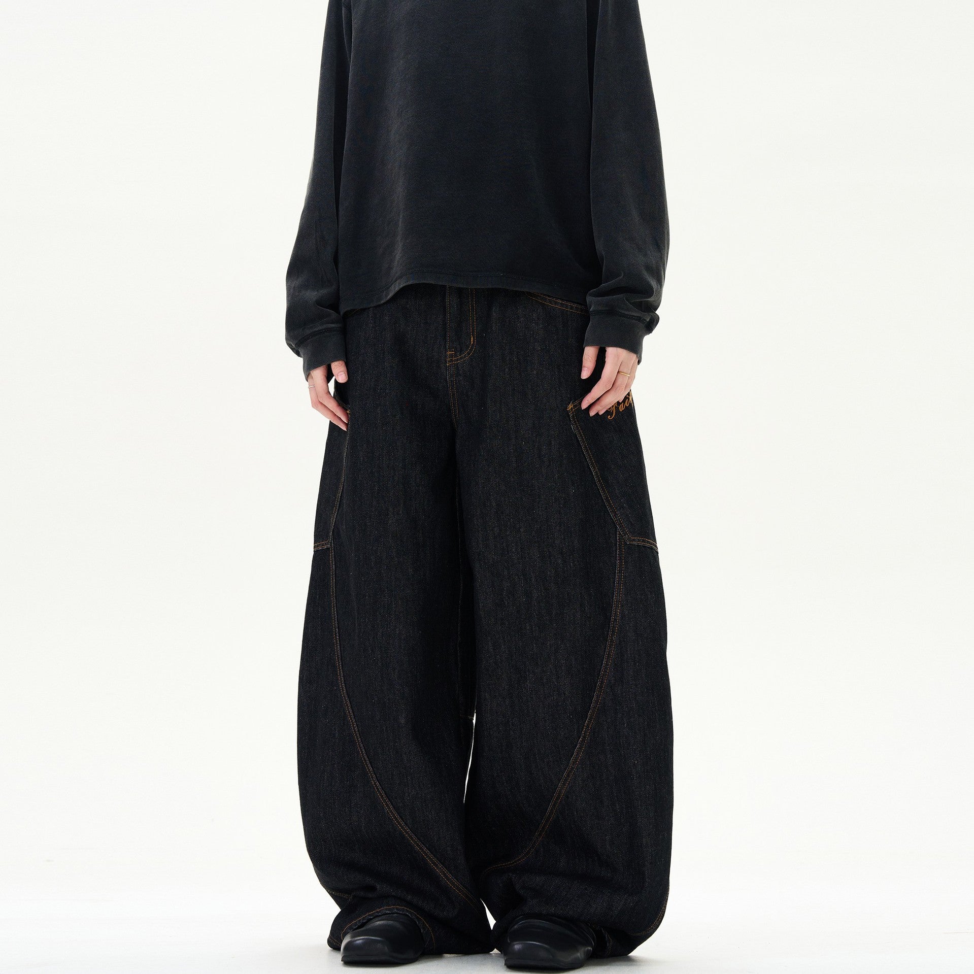 Retro Street Design Sense Silhouette Curved Knife Jeans