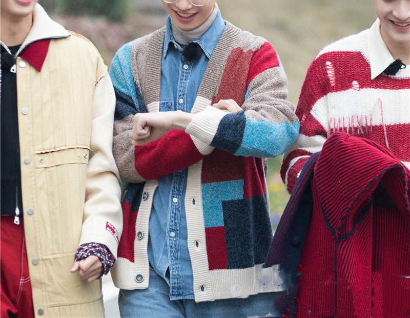 Geometric Square Contrast Color Single-breasted Knitted Cardigan Men