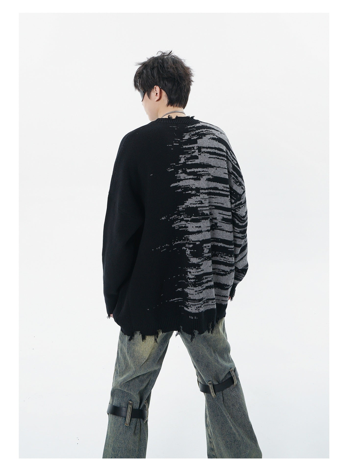 Zebra Pattern Color Matching Ripped Tassel Loose Round Neck Knitted Sweater